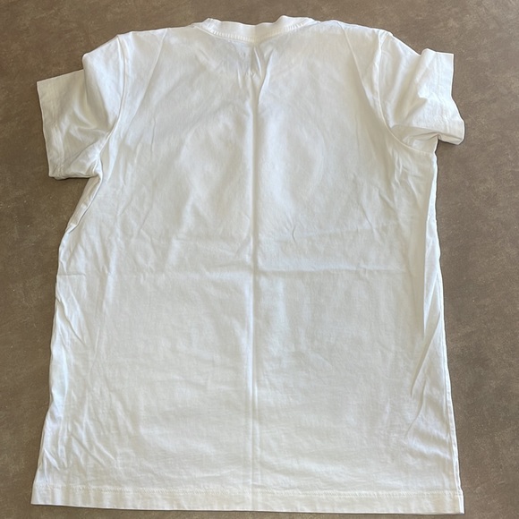 Coach T Shirt With Pink Heart Signature - Picture 2 of 3